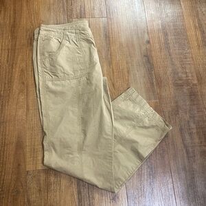 The north face tan casual athleisure hiking pants size 12